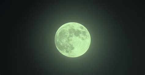 Will There Be A Green Moon On 420 Or Is This An Internet Hoax