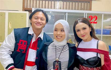 Penyanyi Indonesia Yang Getarkan Amerika Inilah Profil Putri Ariani Inilahkendari Com