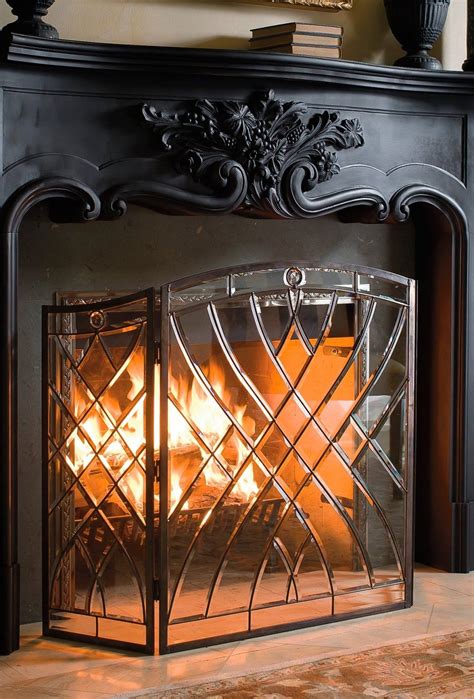 Victoria Beveled Glass Fireplace Screen In 2020 Glass Fireplace Screen Fireplace Screens