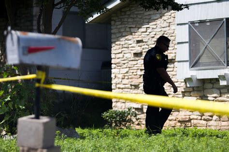 Police Man Who Barricaded Self In Home After Killing Wife Wrote Disturbing Messages On Walls