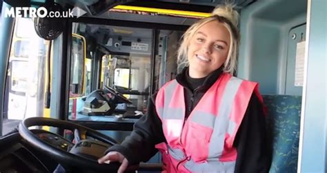Girl 18 Becomes Britains Youngest Double Decker Bus Driver Metro News
