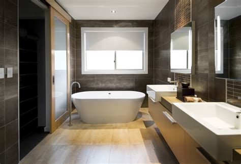 modern luxury bathrooms designs