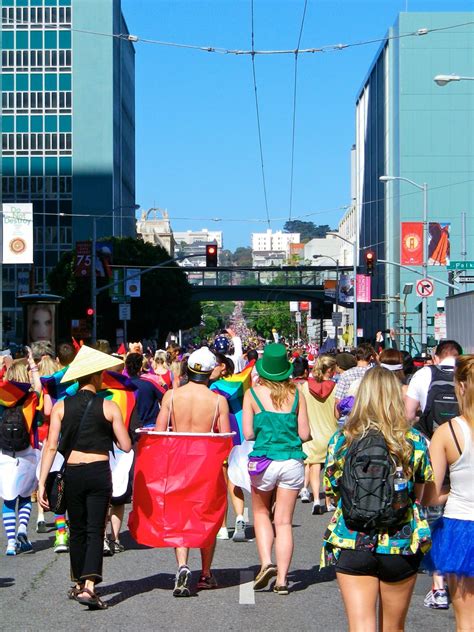 Bay To Breakers Photo