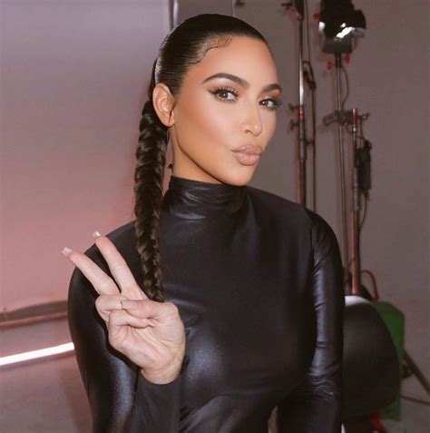 Kim Kardashian Hairstyles 2020 Kim Kardashian Took A Hair Styling