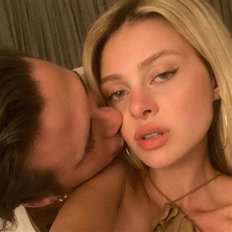 Nicola Peltz And Brooklyn Beckham Sexiest Couple Photos Video The Fappening