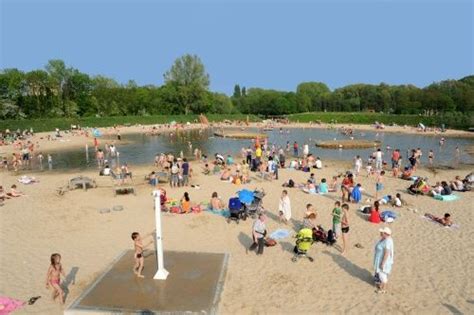 Mensen vinden deze ideeën ook leuk. Met zijn ligging in het Sport- en Recreatiepark ...