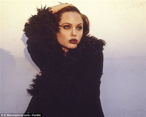 Angelina Jolie Photoshoot When She Was In Her 20s Lipstick Alley
