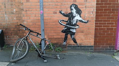 Banksy Artwork Appears On Nottingham Wall Bbc News