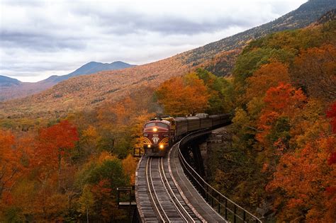 The 5 Best Upstate New York Fall Foliage Leaf Peeping Road Trips