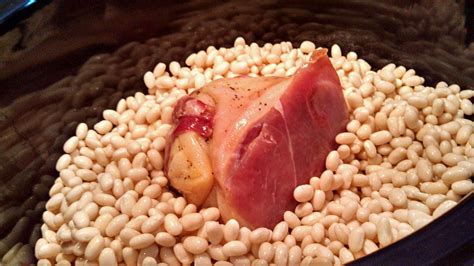 Mexican beans in the crock pot. Slow-Cooker Navy Beans {Beans, Beans, The More You Eat, The More You...