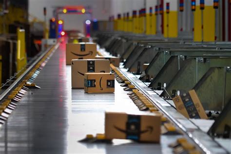 Inside Amazon S Employment Machine The New York Times