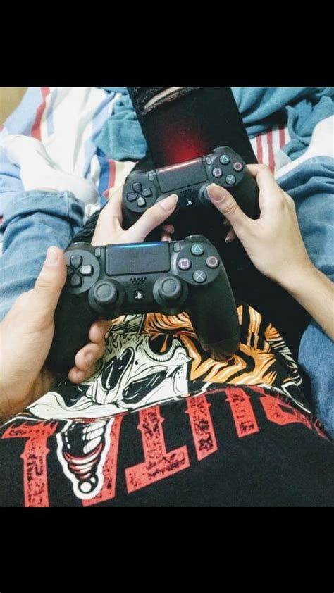Gamers ️ Biberaldo Playing Ps4 With Friends Cute Things Couples Do