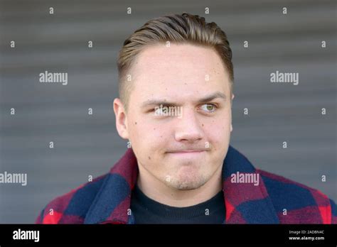 Side Glance Of A Man Hi Res Stock Photography And Images Alamy