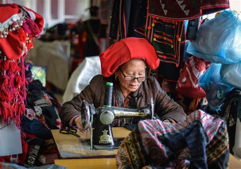 Transforming timeless Hmong fabric artwork into lasting Quilts