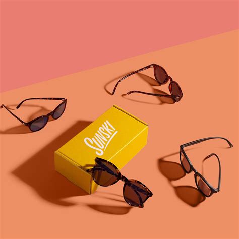 Packlane — Weekend Creative Sunglass Photography Sunglasses Packaging Photography Education