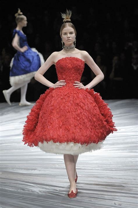 Alexander Mcqueen Fallwinter 2008 Ready To Wear Look 35 알렉산더 맥퀸 의상