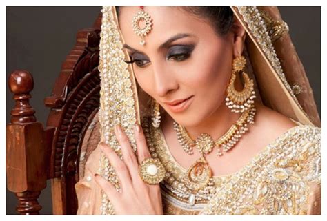 Latest Bridal Gold Jewelry Fashion 2015 In Pakistan