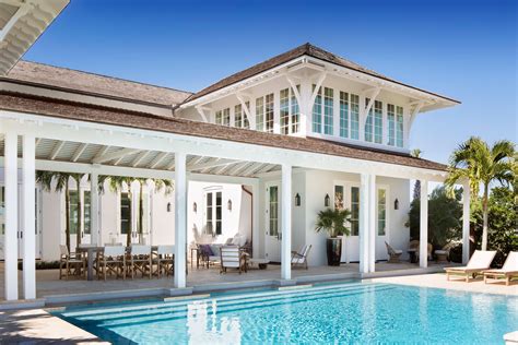 A Florida Home That Balances Moorish Touches With An Airy Beach Aesthe