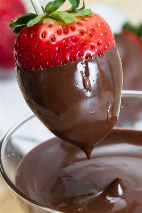 Chocolate Covered Strawberries Easy Recipe Insanely Good