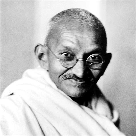 Hindi Sabha founded, nurtured by Gandhi carries on his fighting spirit ...