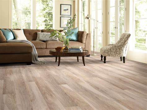 If you prefer to shop from the comfort of your home, our website features easy to use shopping and design tools, product catalogs. grand summit sl093 - natural hickory Laminate Flooring ...