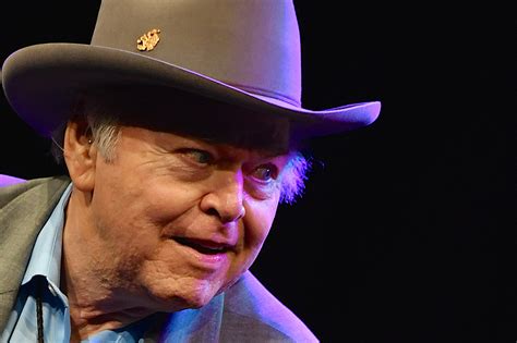 Roy Clark ‘hee Haw Honored By Sunday Mornin Country