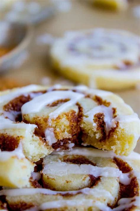 That is such a funny question… they were eaten so fast i never had to think about i promise that you will not be able to resist these soft cinnamon roll cookies! Cinnamon Roll Sugar Cookies - The Food Charlatan