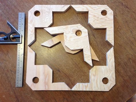 Make joining wood at right angles easier with the best right angle clamp. 90 degree clamp jigs from scrap plywood | Beginner ...
