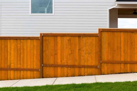 How To Add Privacy With A Chain Link Fence Wood Fence Cedar Fence