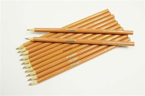 Pencil Crayon Tan