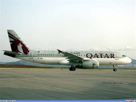 A7 Adu Airbus A320 200 Qatar Airways Large Size