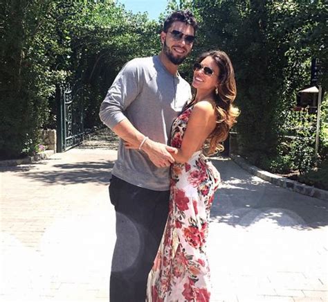 Kacie Mcdonnell Now Dating Eric Hosmer Larry Brown Sports