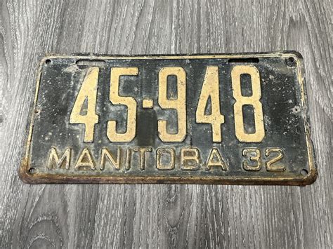 Urban Auctions 1932 Manitoba License Plate