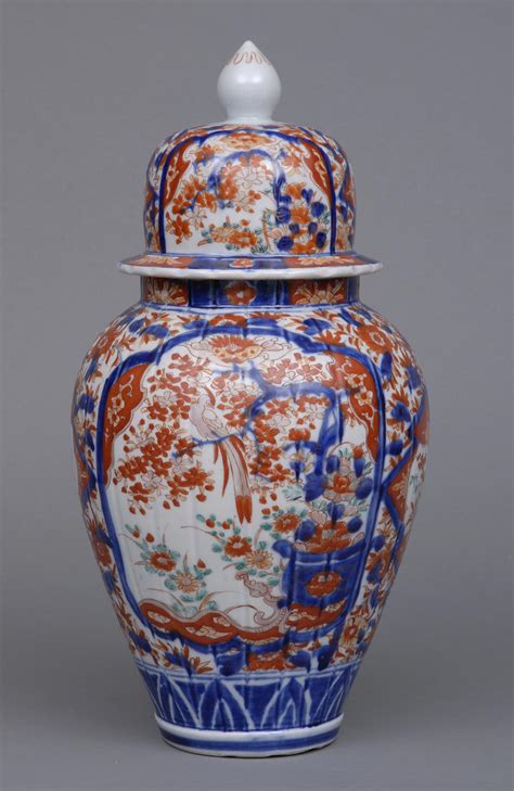 Early Japanese Imari Vase And Lid Circa 1720