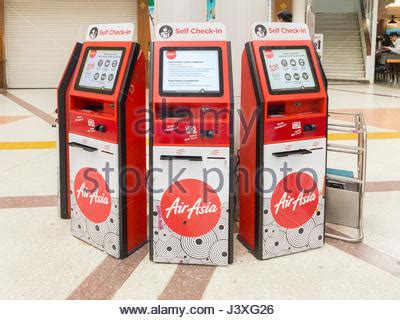 For some airports, you may go to the boarding gate directly with the homepage/mobile boarding passes. AIr Asia self check in machines, Chiang Mai international ...