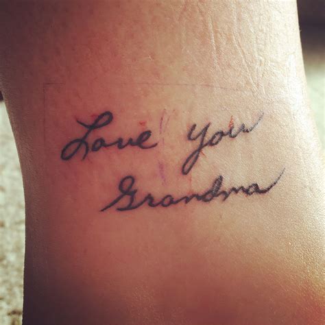 innovations in grandma name tattoos for an elegant look