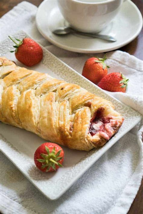 Easy Strawberry Cream Cheese Danish Ready In 30 Minutes
