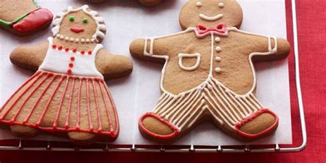 Claus shares her favorite holiday every winter growing up, she knew that the holidays were getting close based on one special treat it was an annual deen tradition to bake cookies — m&m's ones, which were set out on christmas eve with. Paula Deen's Gingerbread Cookies Recipe - Paula Deen Recipes