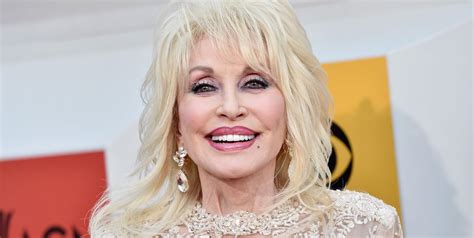 dolly parton reveals why she always sleeps with her makeup on
