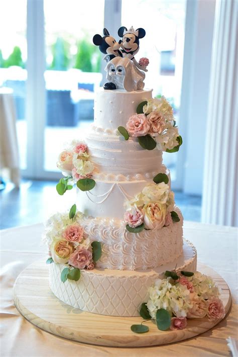 Add A Touch Of Up To Your Wedding With A Up Themed Wedding Cake