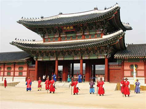 พระราชวังเคียงบกกุง Gyeongbokgung Palace 경복궁 Vacationist