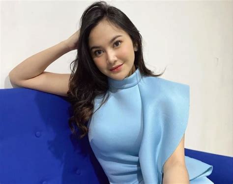 Biodata Lengkap Mahalini Raharja Indonesia Idol Hot Sex Picture
