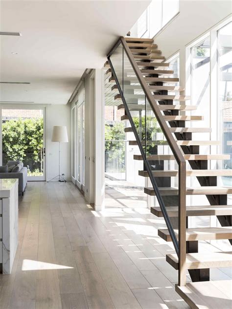 Incredible Short Stairs Design Ideas For Your Home — Breakpr Modern