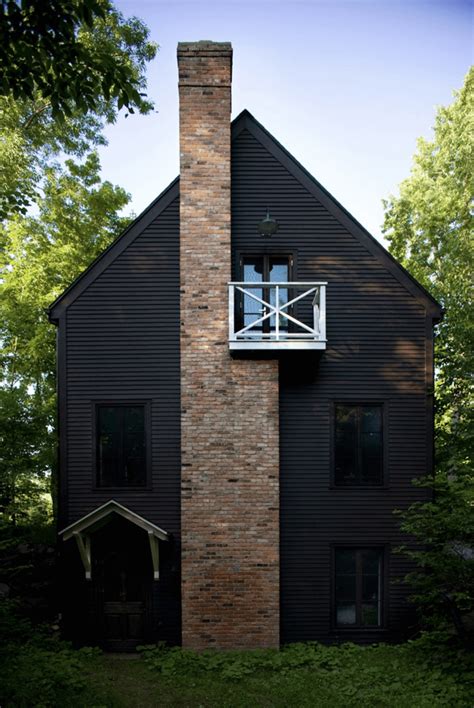 See how these homes did it. RED BRICK HOUSES WITH BLACK TRIM - design indulgence