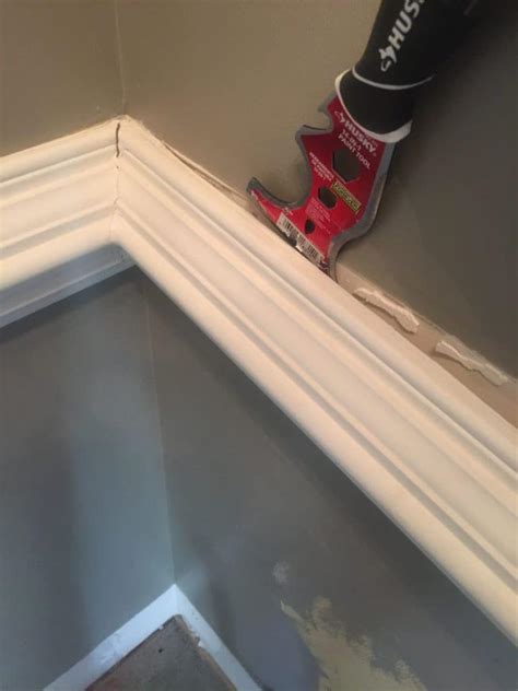 When you have a chair rail, it can be hard to figure out whether to use the same paint colour on the upper and lower portion of. faux shiplap bathroom - Saved by Scottie