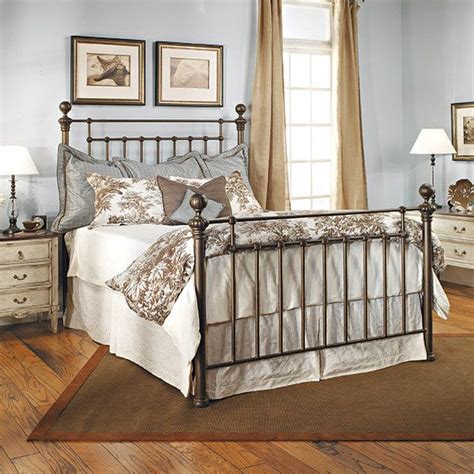 Jan 28, 2021 · while wrought iron and wood is a good choice for farmhouse chic, barn wood (or, faux barn wood) is a great choice for someone with a more rustic aesthetic. Old Biscayne Ayr Antique Wrought Iron Bed | Wrought iron ...