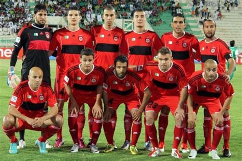 L'équipe d'algérie de football est l'équipe nationale qui représente l'algérie dans les compétitions internationales masculines de football, sous l'égide de la fédération algérienne de football (faf). Foot Algérie: l'USM Alger remporte la Super coupe