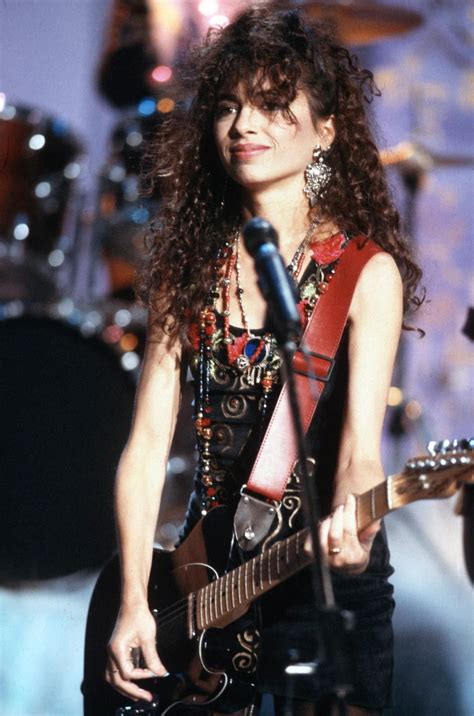 Susanna Hoffs In Susanna Hoffs Female Musicians Female Guitarist