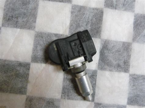Learn about correct tire inflation & the dangers of under/over inflation. BMW M3 X1 Tire Pressure Monitoring System TPMS Sensor 36106856209 OEM A1 | LA Global Parts