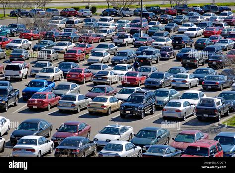 Parking Lot Filled With Automobiles Stock Photo 6746499 Alamy